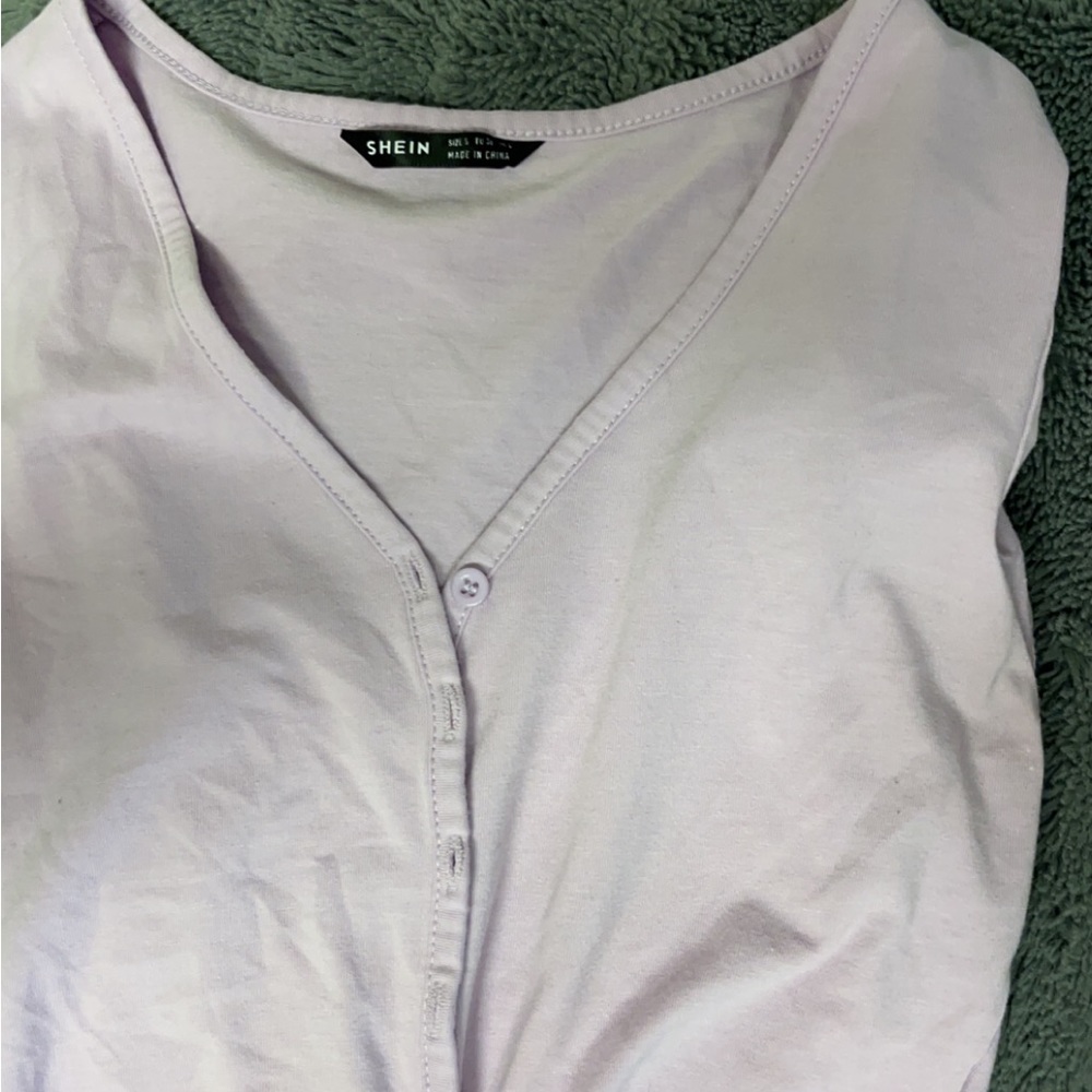 purple tshirt